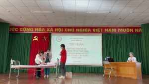 Tập huấn quy tắc ứng xử và hướng tới sự hài lòng của người bệnh và xây dựng cơ sở y tế xanh, sạch, đẹp Tập huấn quy tắc ứng xử và hướng tới sự hài lòng của người bệnh và xây dựng cơ sở y tế xanh, sạch, đẹp